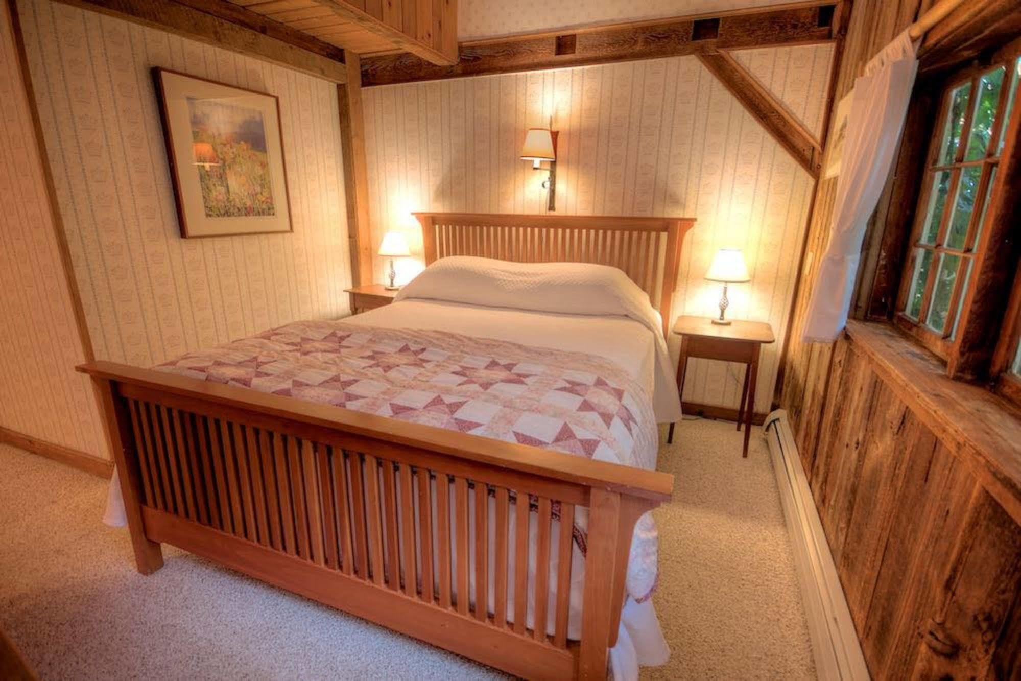 Blueberry Hill Inn Brandon 外观 照片